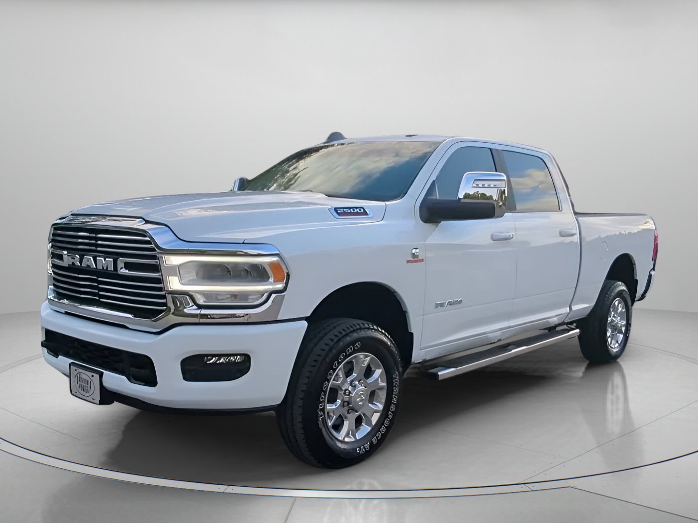 Certified Used 2024 Bright White Clearcoat Ram Laramie Crew Cab Pickup image 10