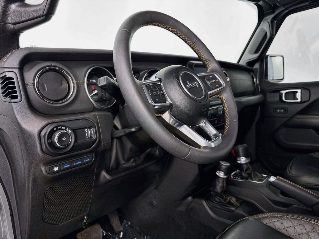 Used 2023 Gray Jeep Sahara 4xe image 9