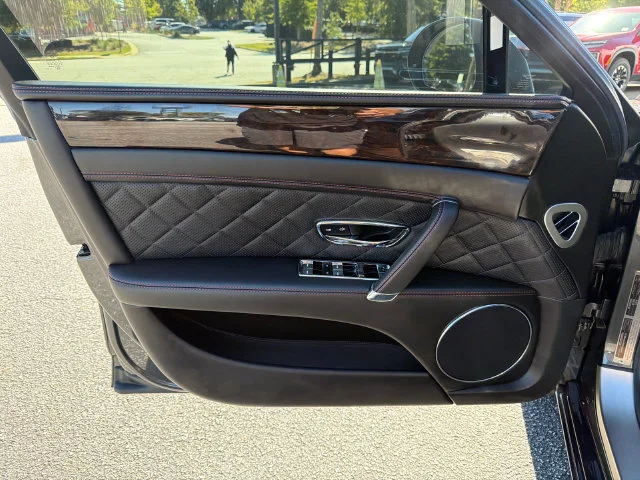 Used 2017 Black Bentley V8 S image 10