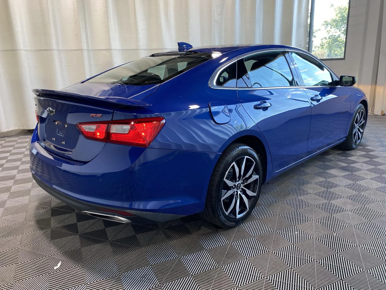 Used 2023 Riverside Blue Metallic Chevrolet RS image 7