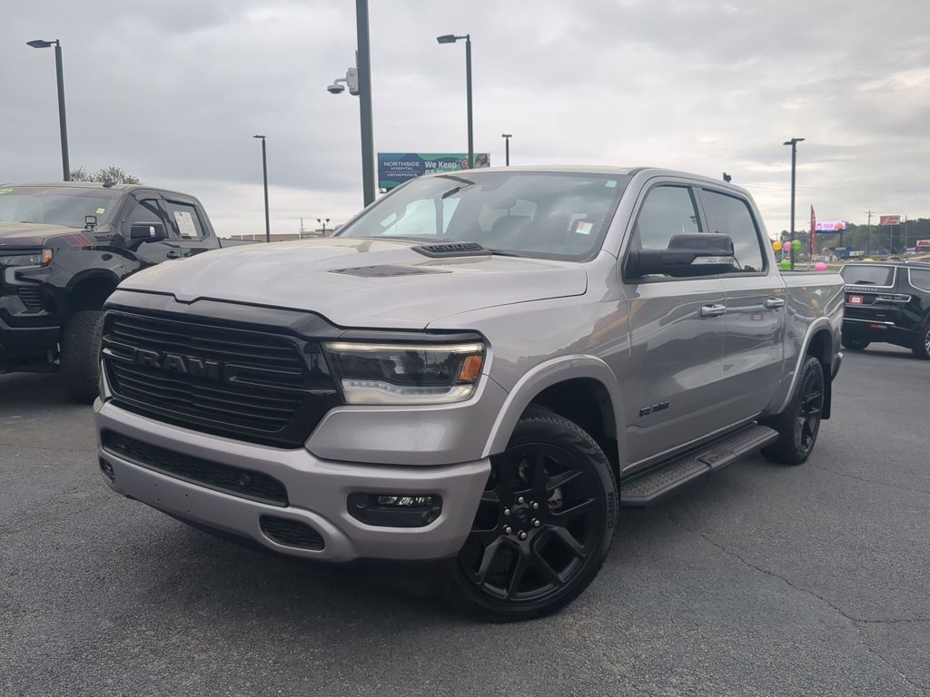 2022 RAM 1500 Laramie 4x4 Crew Cab 5'7's photo