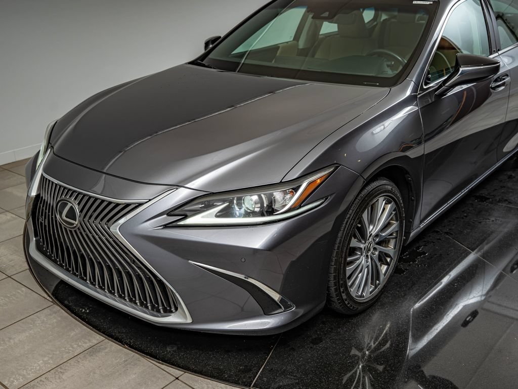 Used 2019 Gray Pearl Lexus 350 image 14
