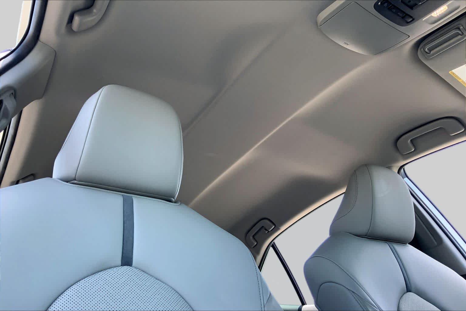 Used 2022 Celestial Silver Metallic Toyota XLE image 14