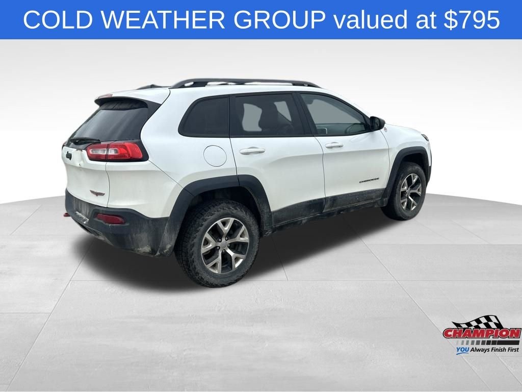 Used 2014 Bright White Clearcoat Jeep Trailhawk image 3