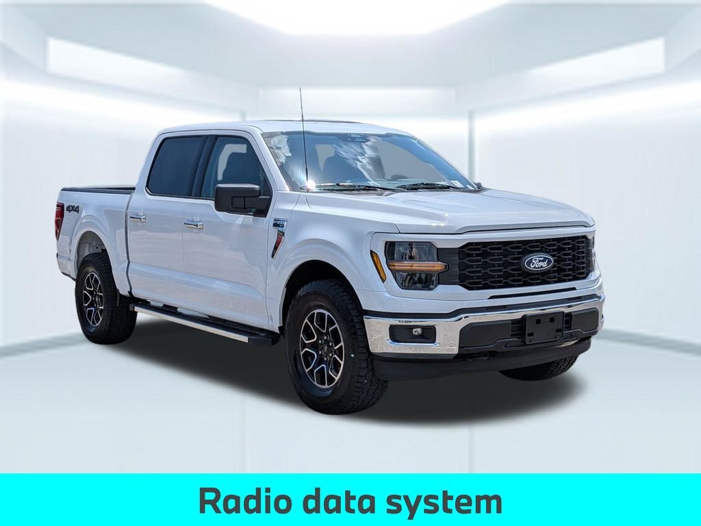 Used 2025 White Ford XLT image 9