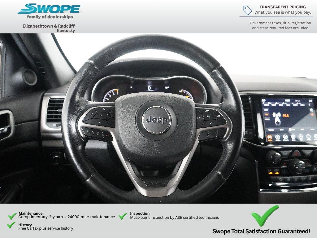 Used 2019 Walnut Brown Metallic Clearcoat Jeep Laredo E image 13