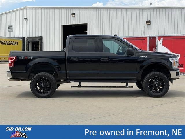 Used 2020 Black Ford XLT image 4