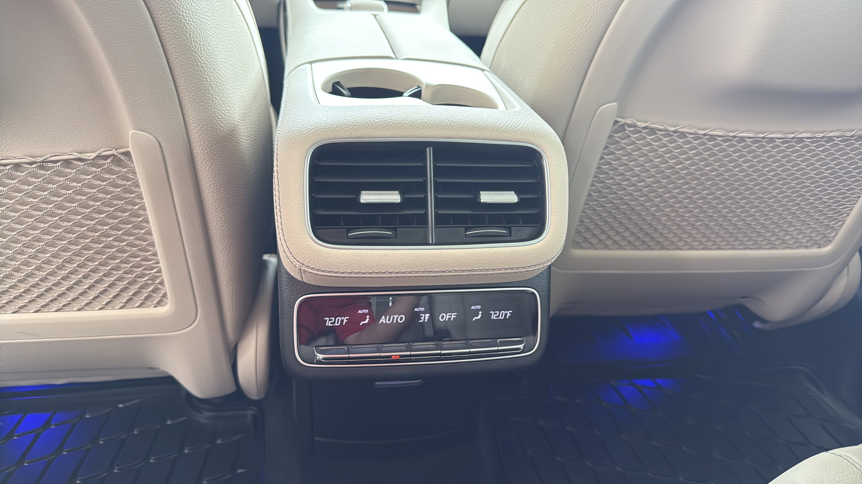 Certified Used 2026 Polar White Mercedes-Benz GLS 450 image 26
