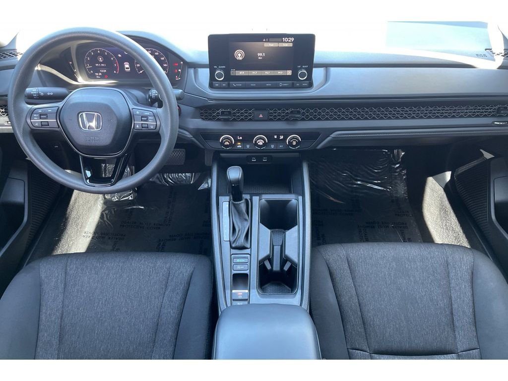 Used 2024 Solar Silver Metallic Honda LX image 15