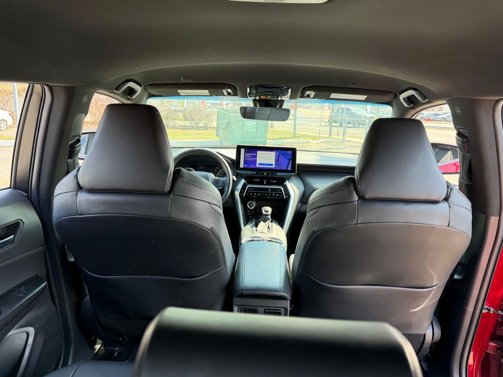 2024 Toyota Venza Nightshade - Photo 18