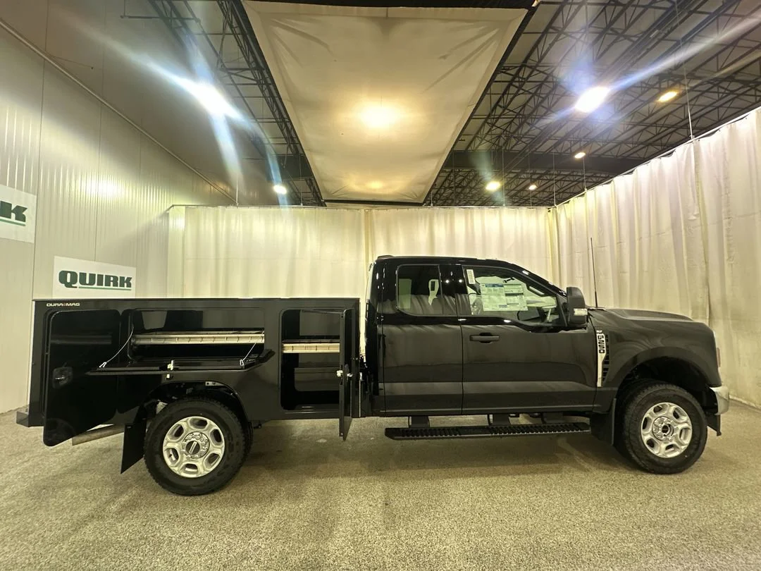 New 2026 Agate Black Metallic Ford F-250® XLT image 5