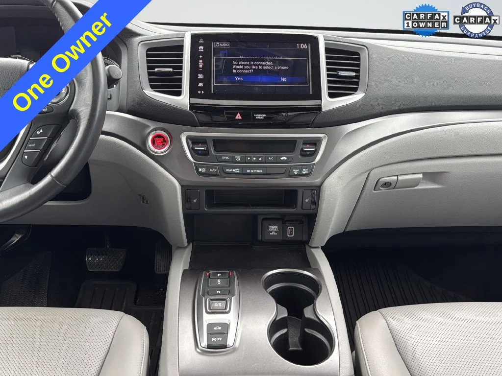 Used 2020 Gray Honda RTL image 10
