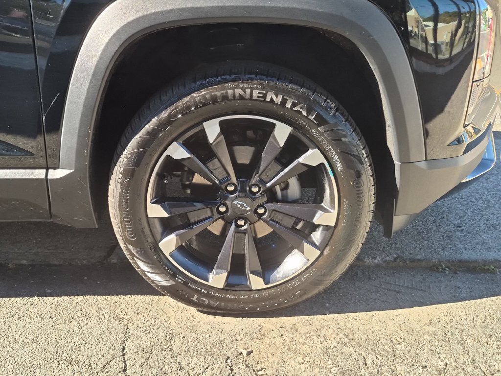 Used 2027 Black Chevrolet RS image 24
