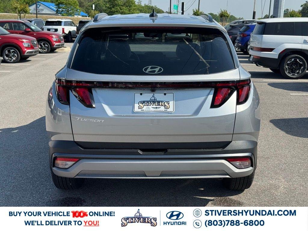 New 2026 Silver Hyundai SEL FWD image 13