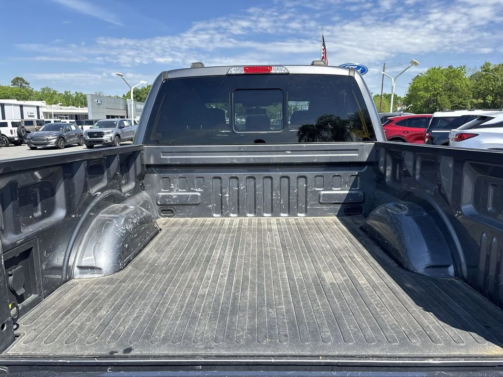 Used 2022 Gray Ford XLT image 22