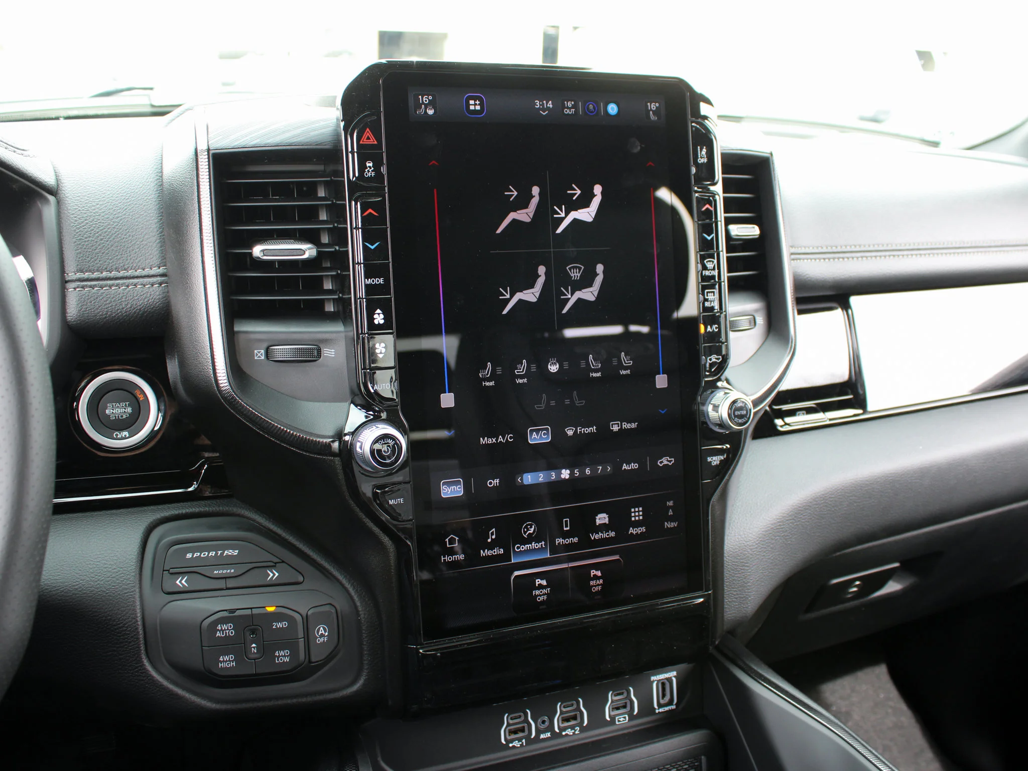 New 2026 Grey RAM Sport* image 19