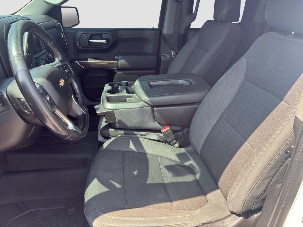 Used 2019 SUMMIT WHITE Chevrolet LT image 21