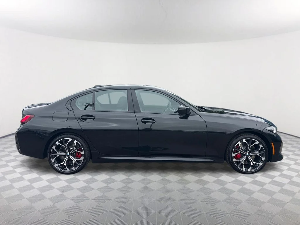 New 2026 Black BMW 330i image 3