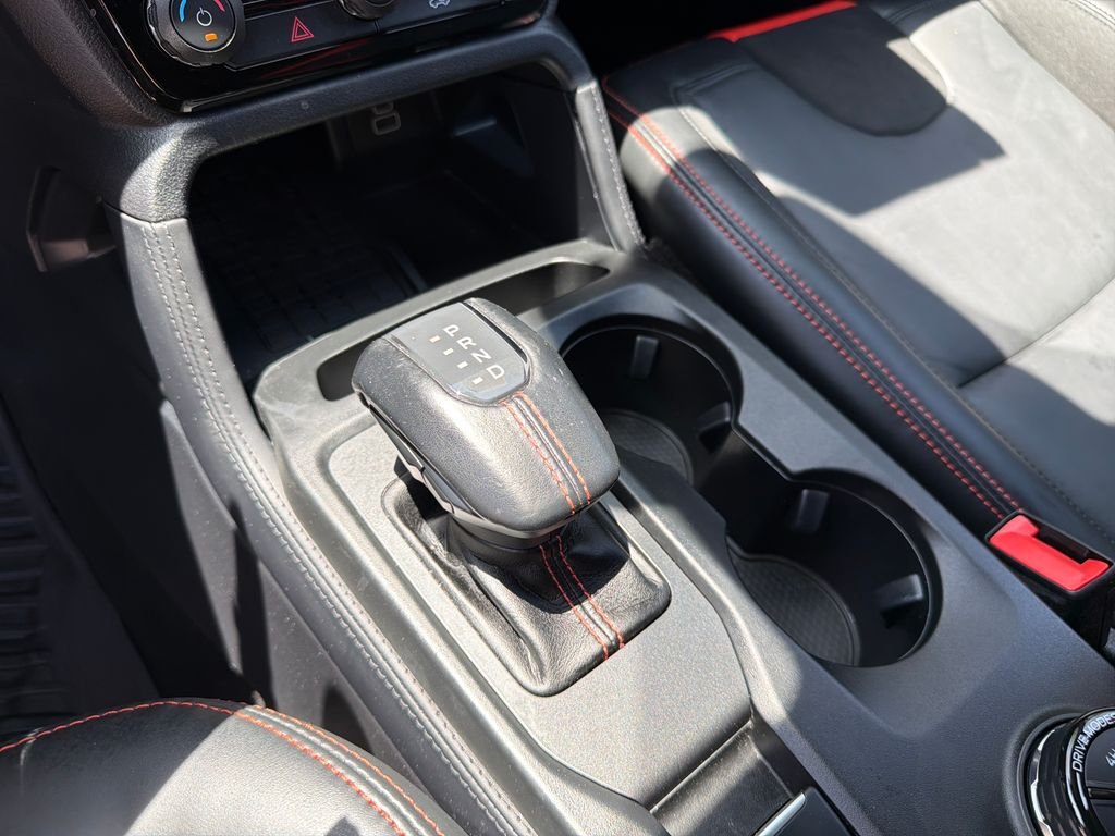 Used 2025 Gray Ford Raptor image 30