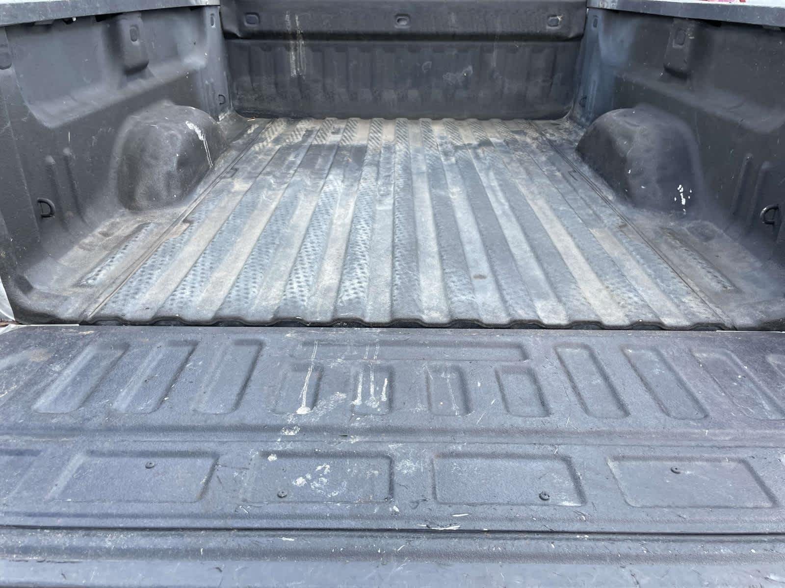 Used 2019 Quicksilver Metallic GMC  image 18