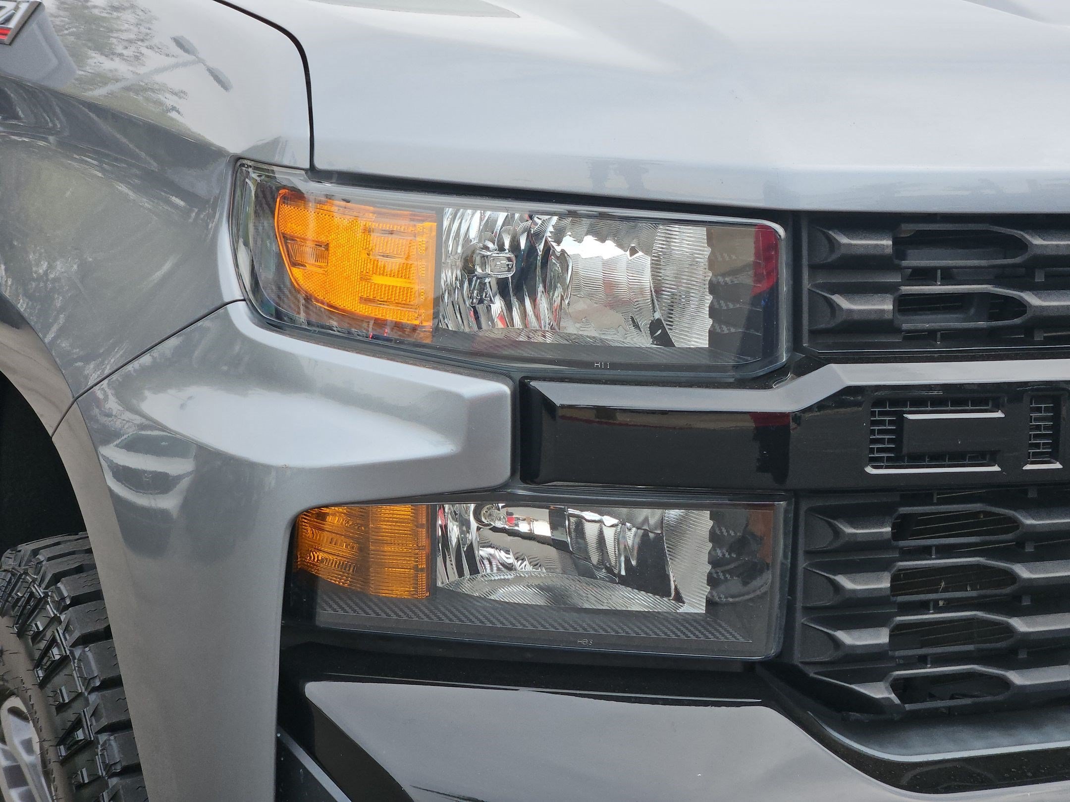 Used 2019 SATIN STEEL METALLIC Chevrolet Custom Trail Boss image 10