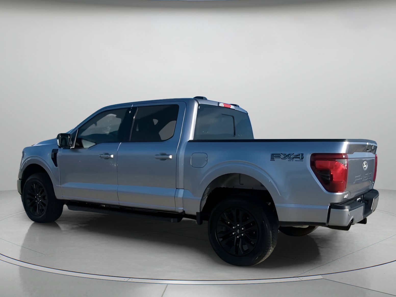 New 2026 Iconic Silver Metallic Ford XLT image 16