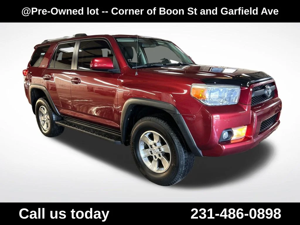 Used 2011  Toyota Trail image 7