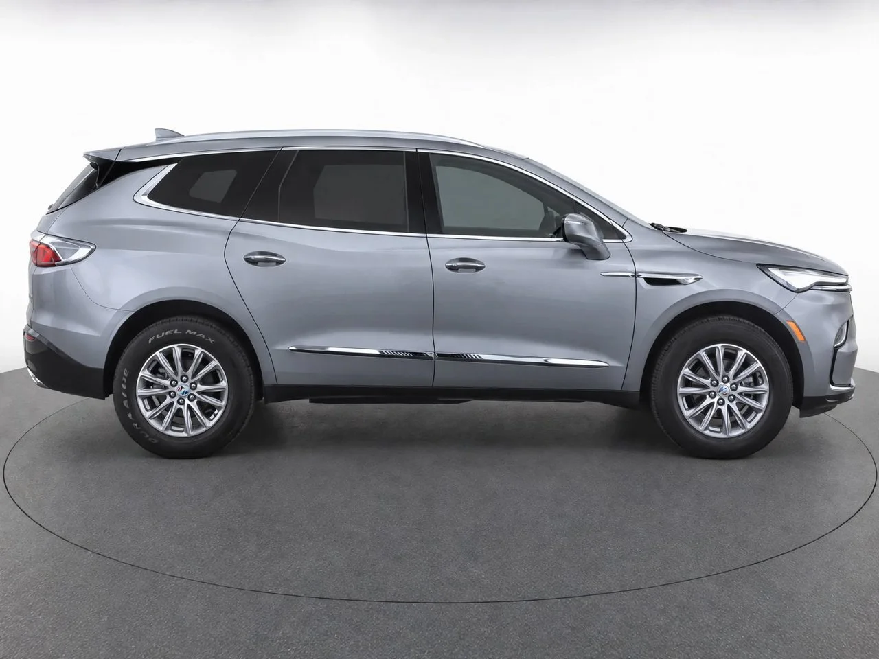 Used 2024 Moonstone Gray Metallic Buick Essence image 8