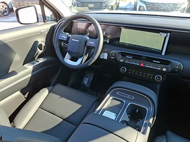 New 2026 Silver Hyundai SEL Premium image 9