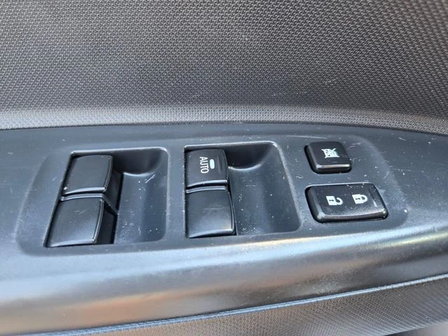 Used 2024 Gray Mitsubishi ES image 38