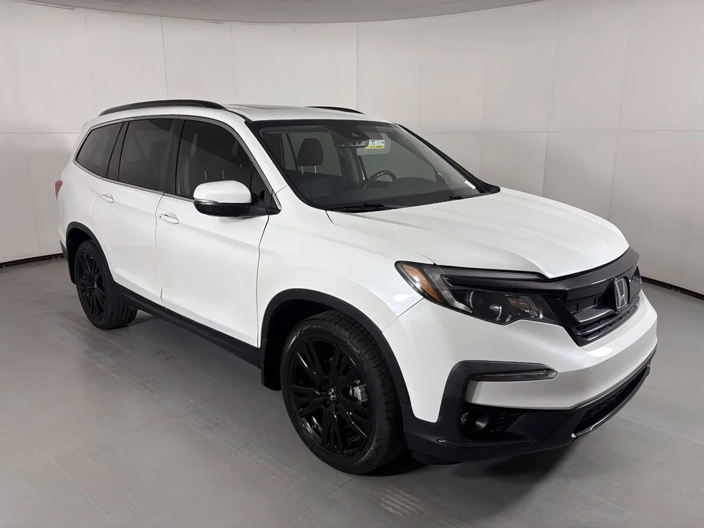 Used 2021  Honda Special Edition image 2