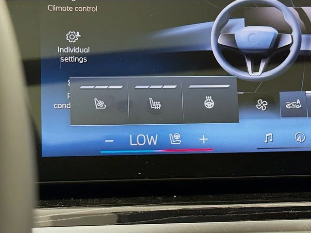 New 2027 Gray BMW xDrive40i image 21