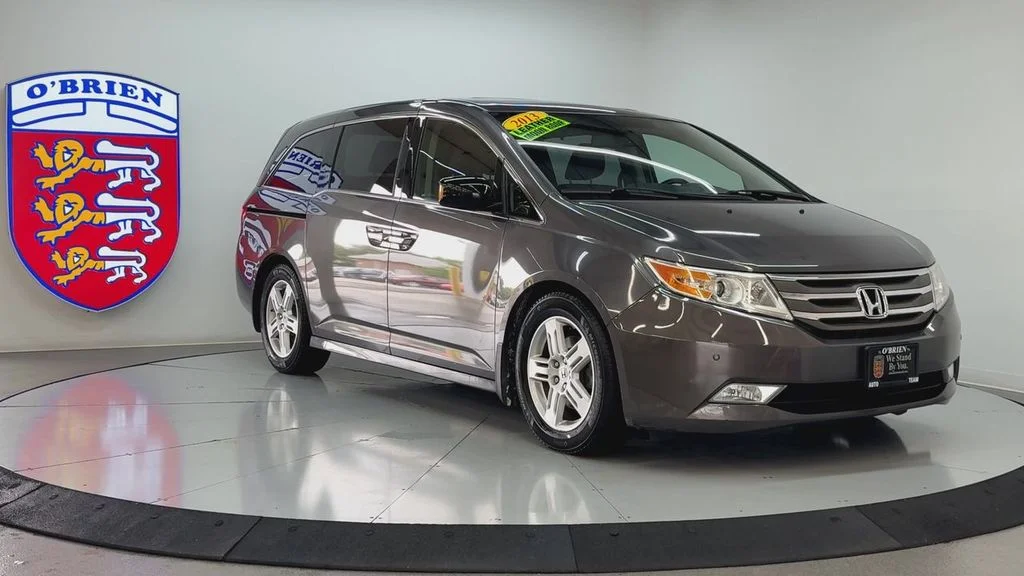 Used 2013 White Diamond Pearl Honda Touring Elite image 2