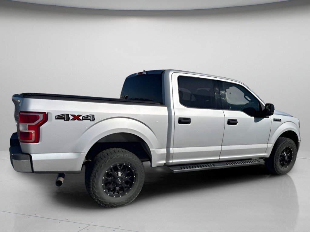 Certified Used 2019 Ingot Silver Ford XLT image 10