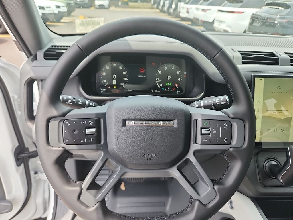 New 2026 Fuji White Land Rover S image 9