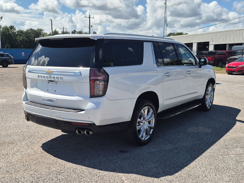 Used 2023 Beige Chevrolet High Country image 7