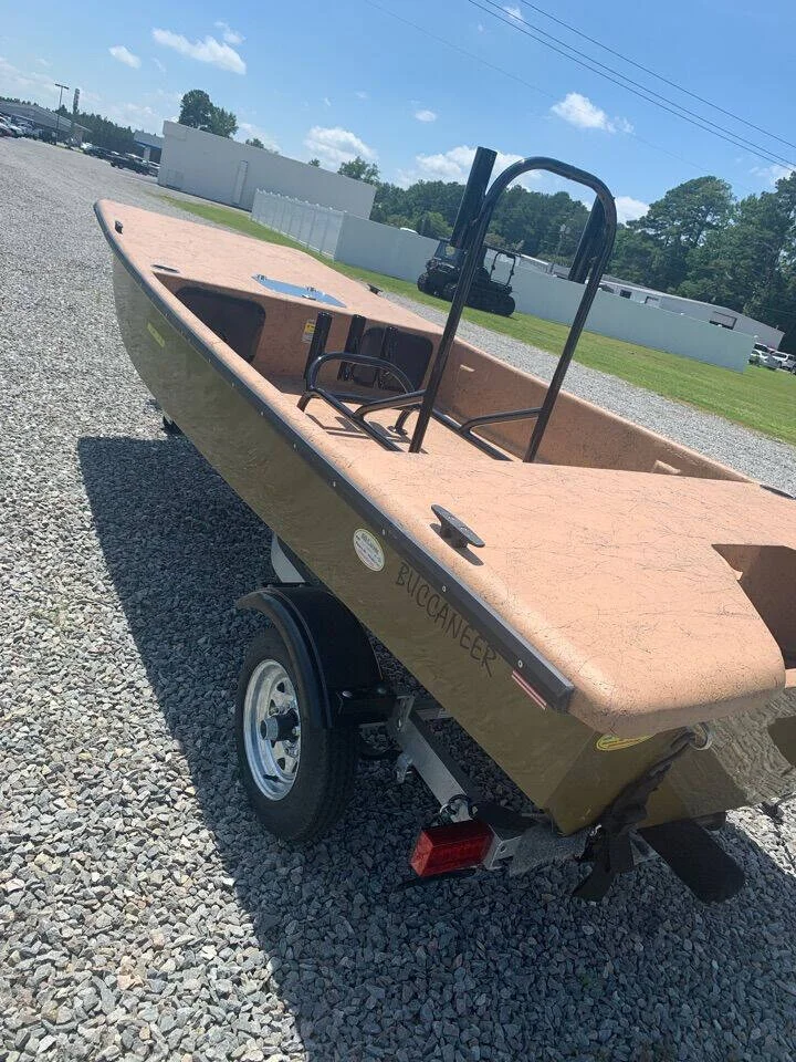 Used 2022 Green Rabco Boats  image 3