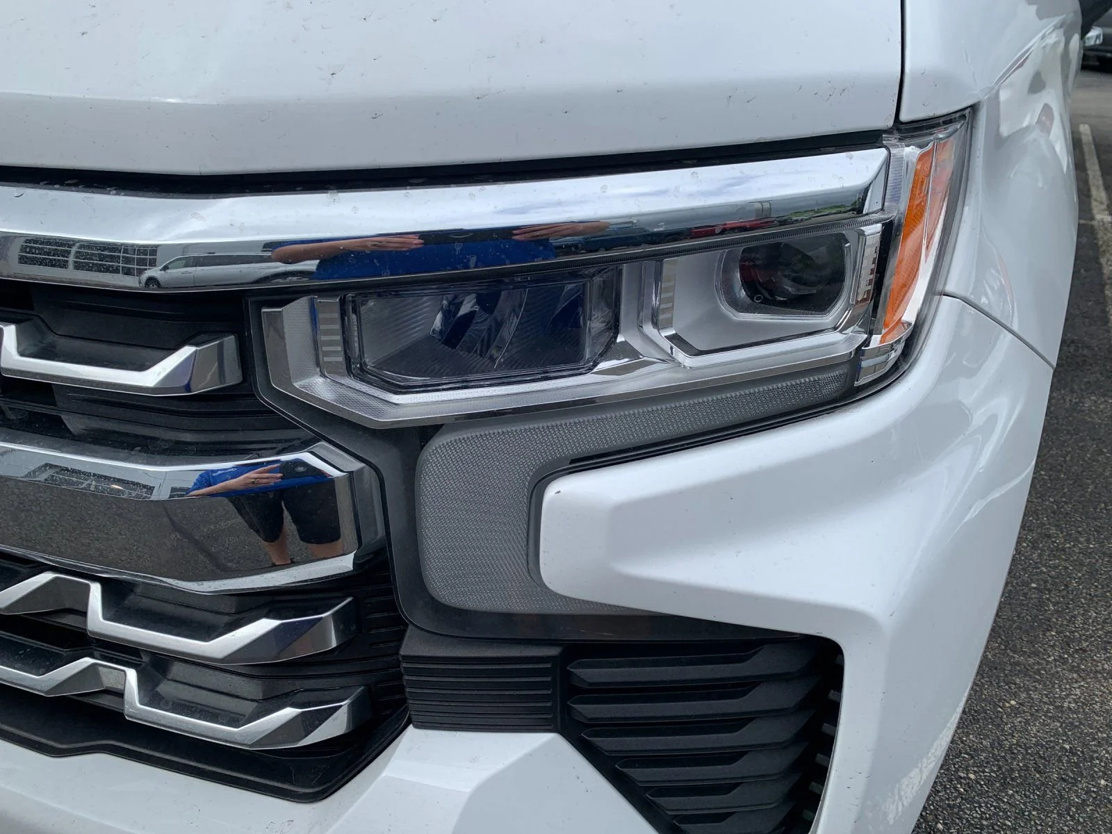 Used 2023 Summit White Chevrolet LTZ image 7