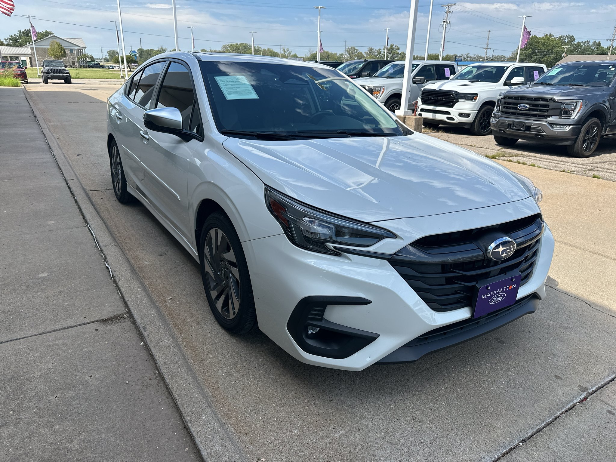 Used 2024 Crystal White Pearl Subaru Touring XT image 8