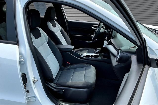 Used 2026 White Chevrolet LS image 27