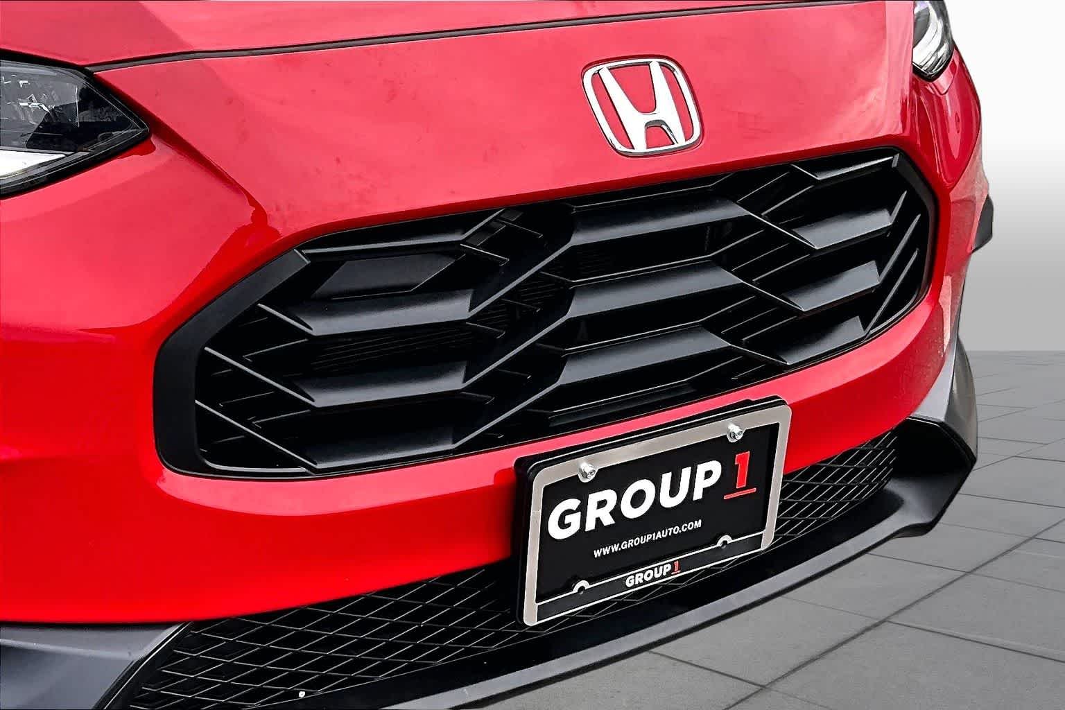 Used 2025 Milano Red Honda Sport image 32