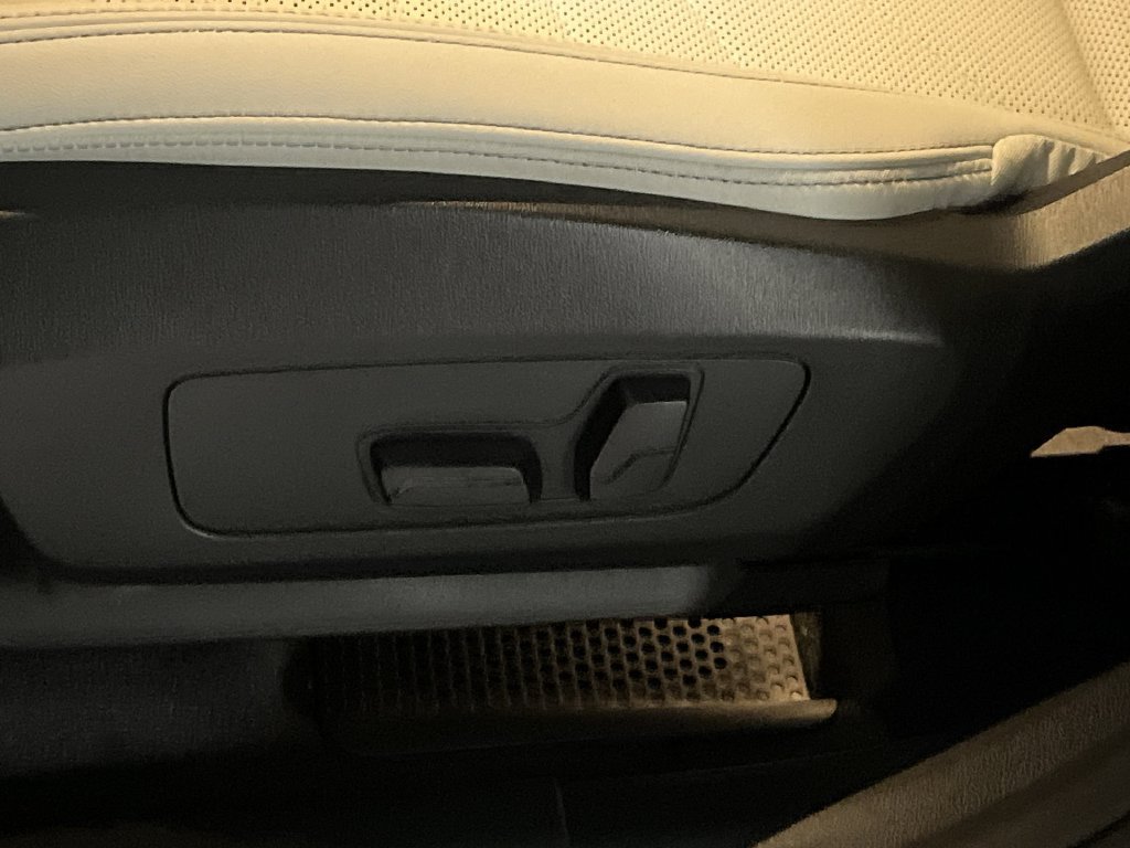 2026 BMW X1 28i - Photo 12