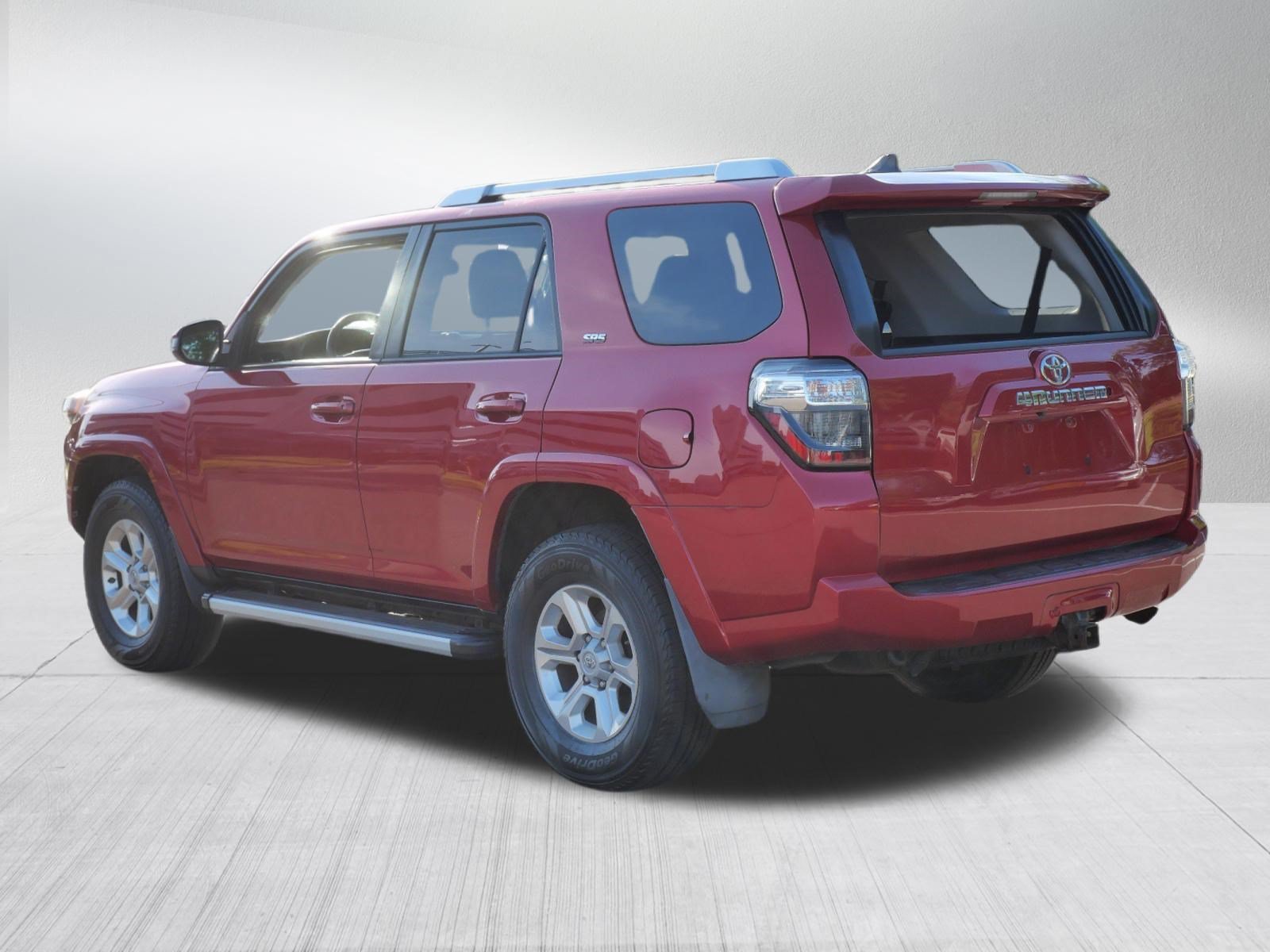 Certified Used 2016 Barcelona Red Metallic Toyota SR5 image 5