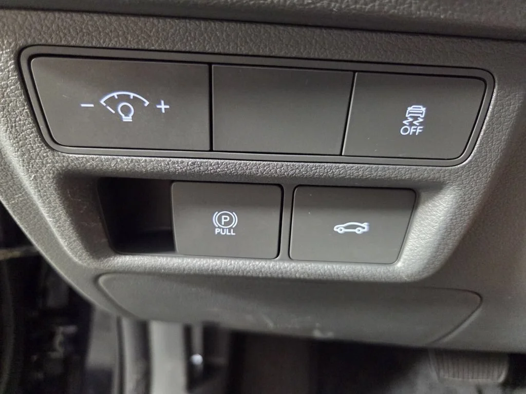 Used 2024 Carbon Blue Hyundai SEL image 18