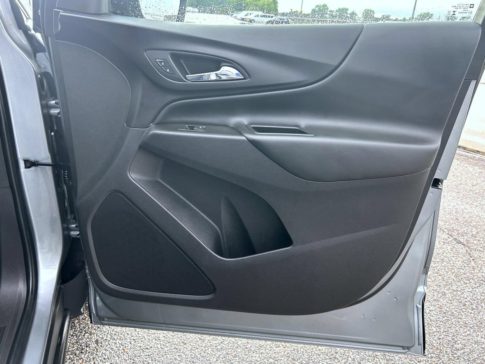 Used 2024 Sterling Gray Metallic Chevrolet LT image 16