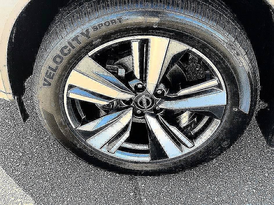 Used 2023 Brilliant Silver Metallic Nissan SV image 9