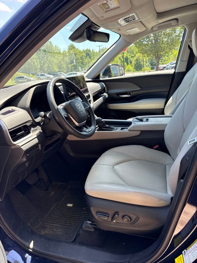 Used 2024 Gray Toyota XLE image 5