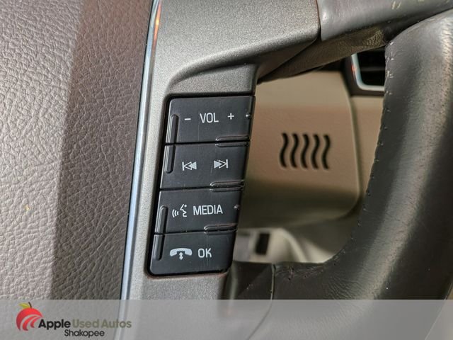Used 2010 White Ford SEL image 24