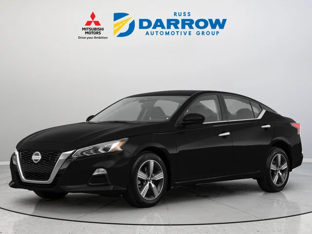 Used 2021 Black Nissan 2.5 Platinum image 1