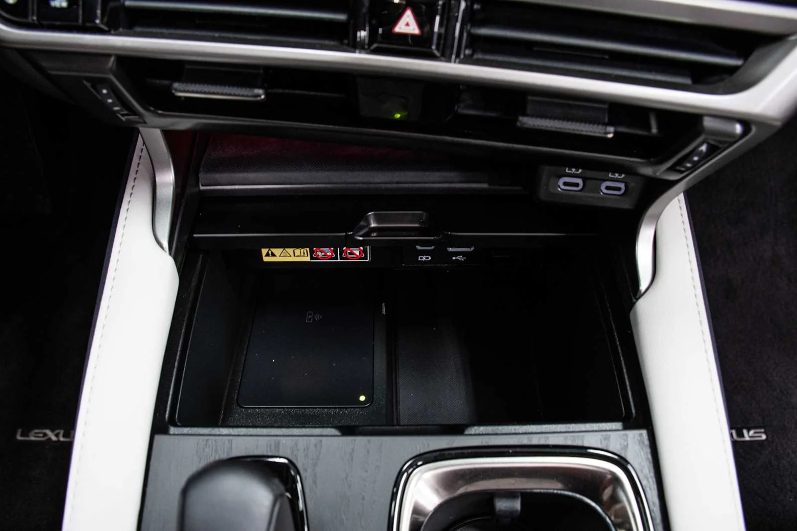 Certified Used 2025 CLOUDBURST GRAY Lexus Premium Plus image 18